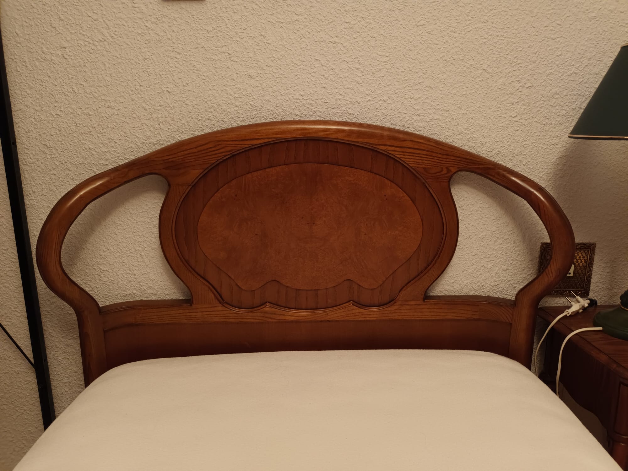 Cabecero de madera castaño para cama de 90 cm